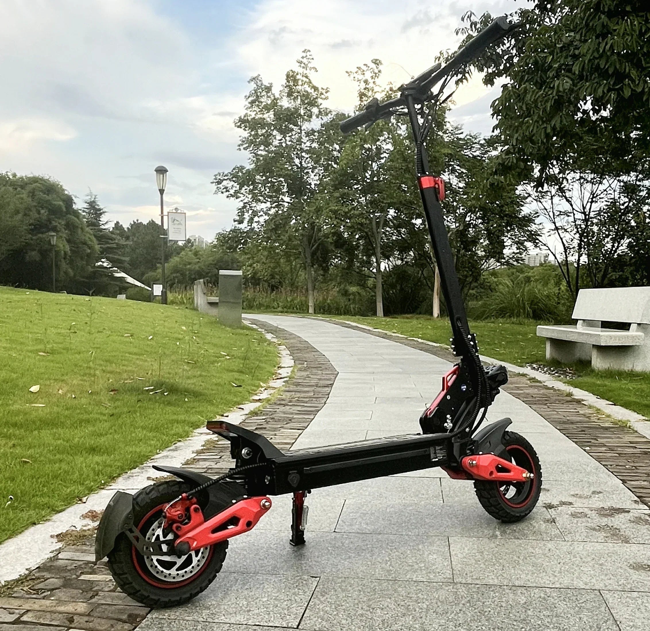 How to Decide a Seated or Standing Electric Scooter